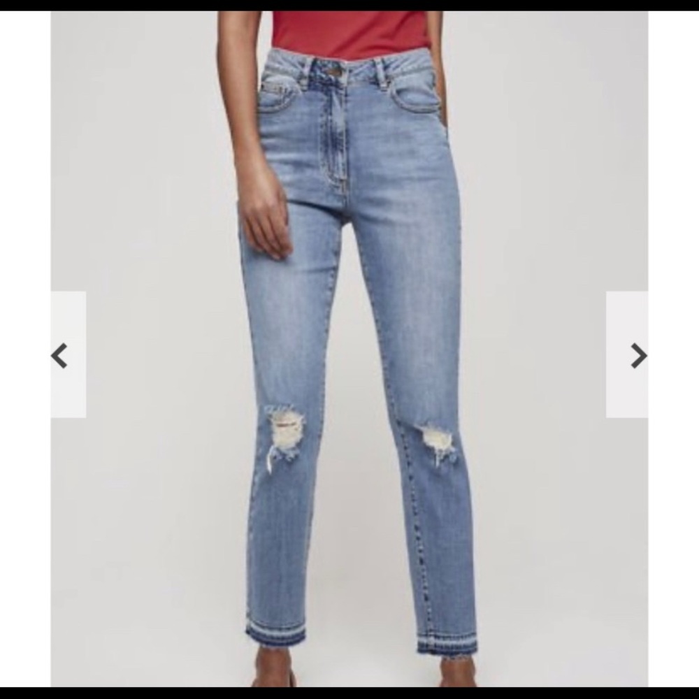 Ripped Mom Ankle Grazer Jean Size 8